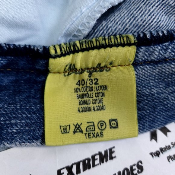 Vintage Wrangler Classic Bootcut Straight Men's Jeans Size 40x32 TEXAS High Rise - Picture 9 of 10